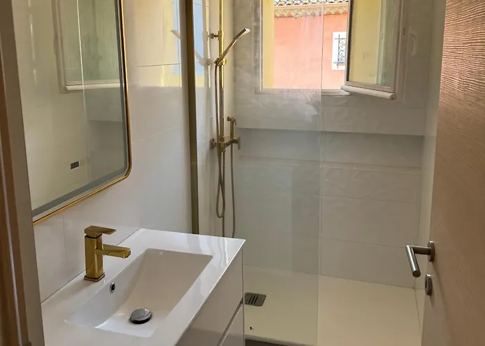 3 Pieces Renove Climatise Apartmán Mandelieu